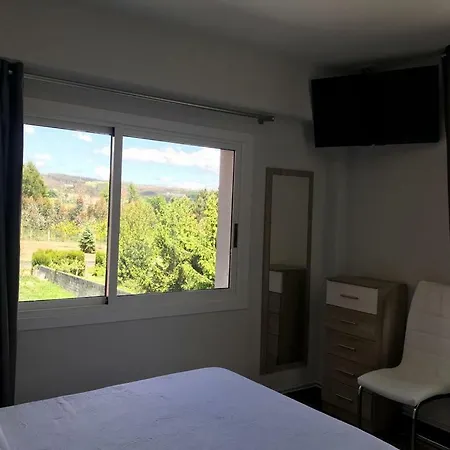 Guest house Che *