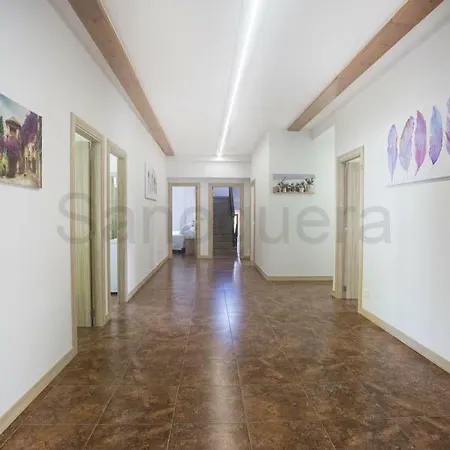 Che Guest house
