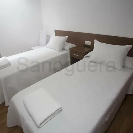 Guest house Che *