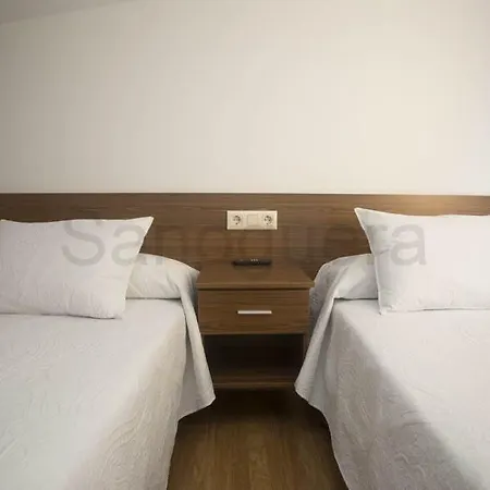 Guest house Che *